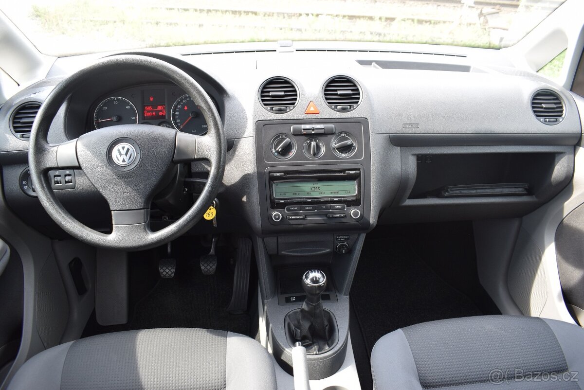 VW CADDY 1,9TDi MAXI,7MÍST,BEZ KOROZE - 8