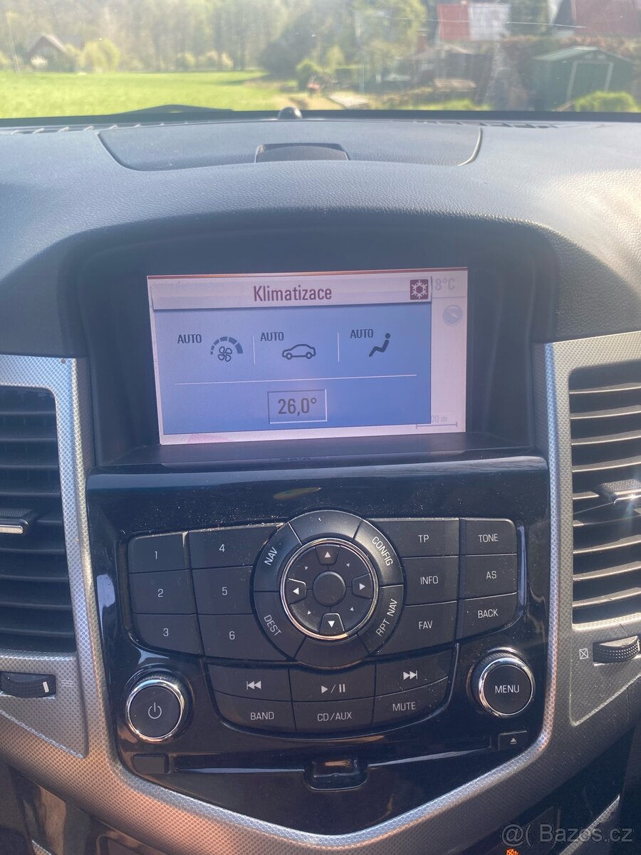 Chevrolet cruze 1.6i - 8