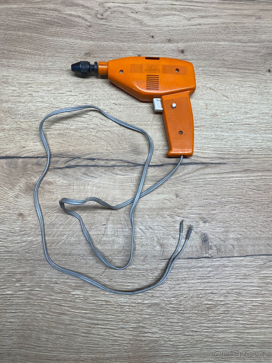 stará hračka vrtačka staré hračky mechanické PIKO - 8