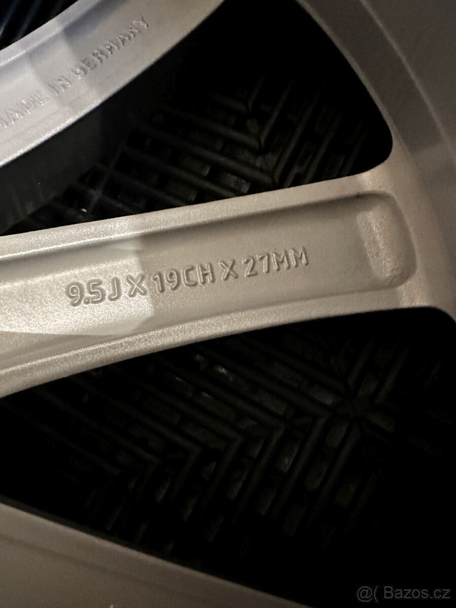 ZIMNÍ - Jaguar F-TYPE - orig. ALU disky 5x108 R19 - 8