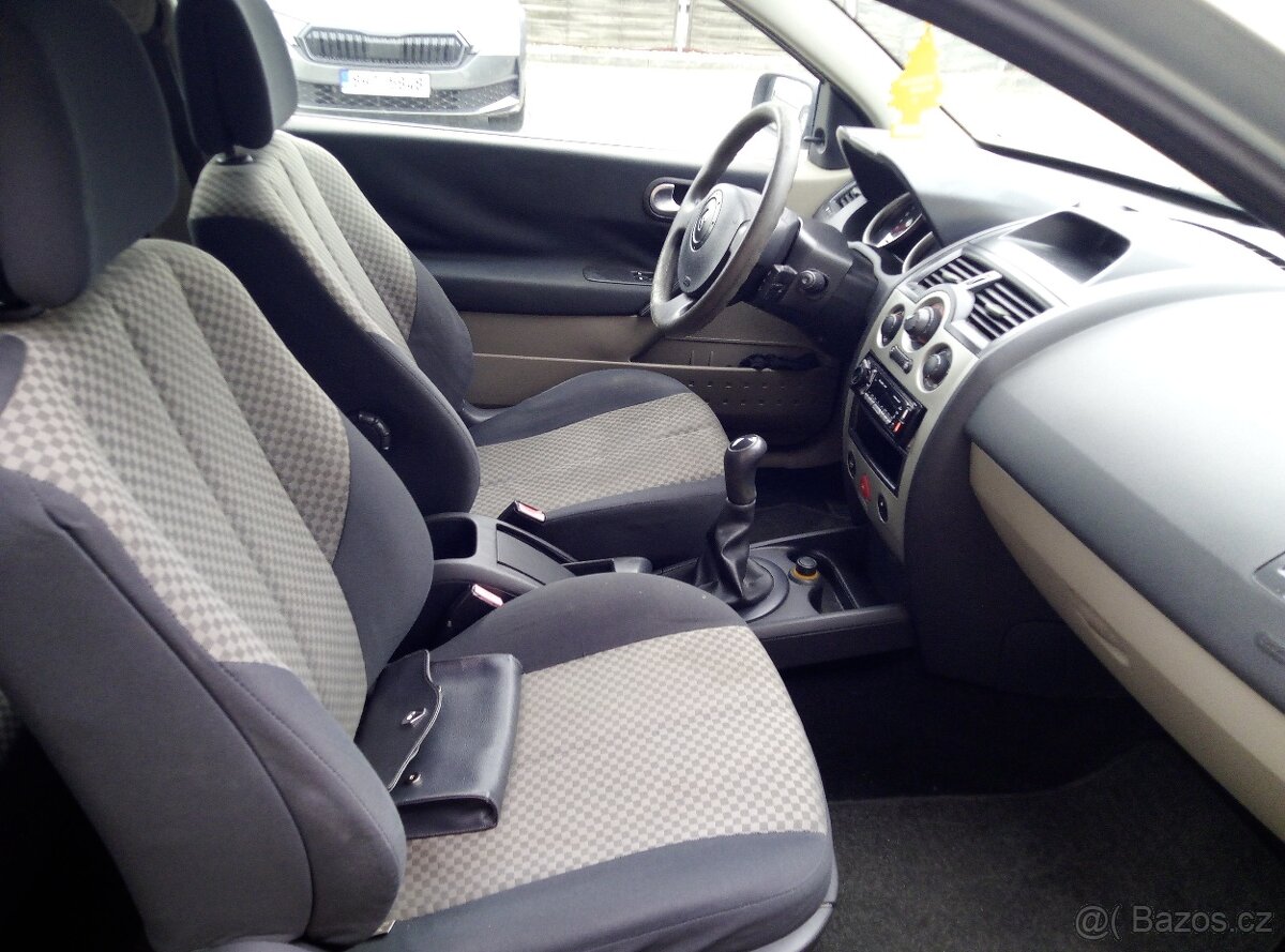 Renault Mégane, 1.6i 83kW - 8