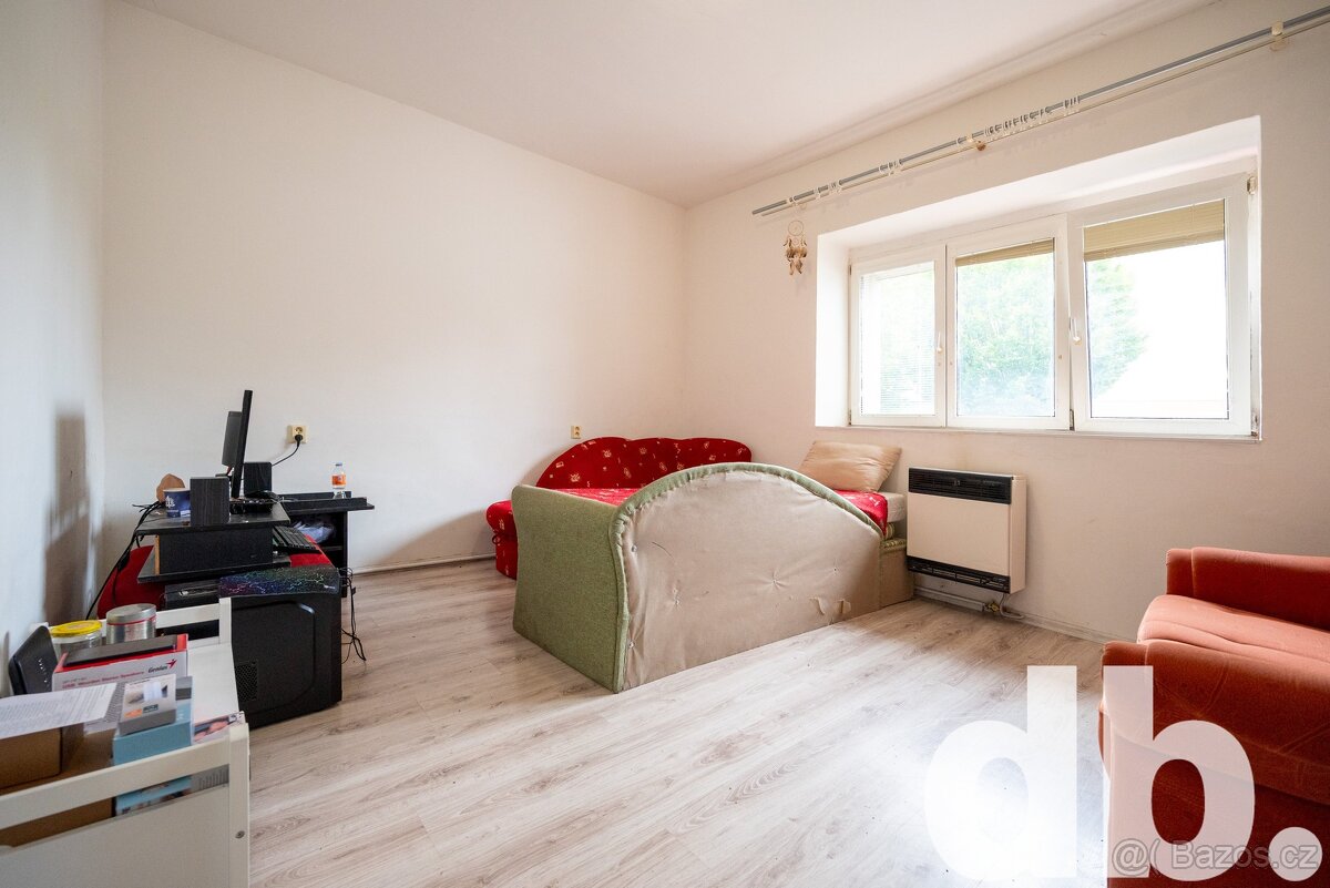 Prodej bytu 1+1 45 m², Karlovy Vary - Stará Role - 8