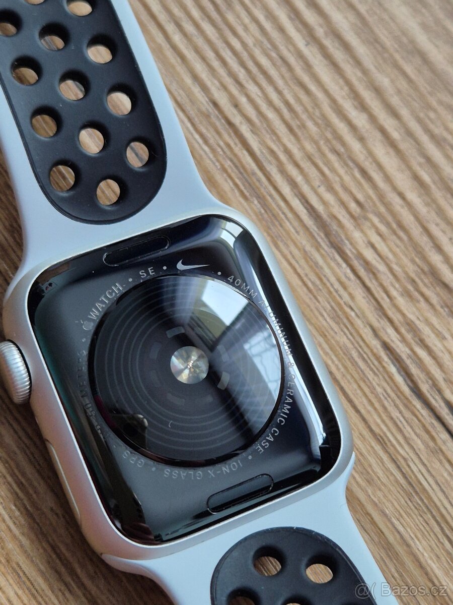 Apple Watch SE 40mm - 8