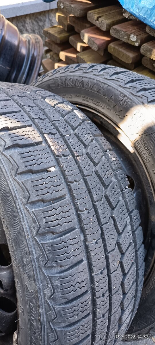 Pneu 195/50 R15 - 8