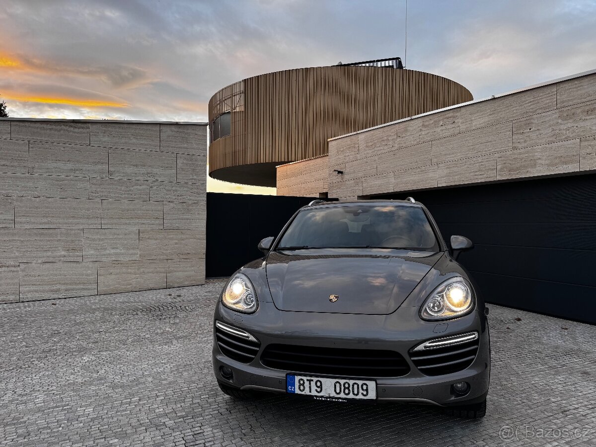 Porsche Cayenne 3.0 TDi 4x4 - 8