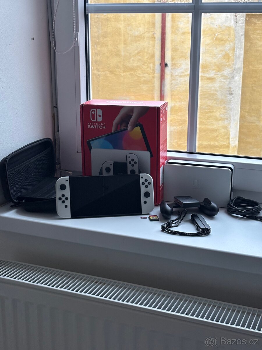 Nintendo Switch OLED - kompletní balení - 8