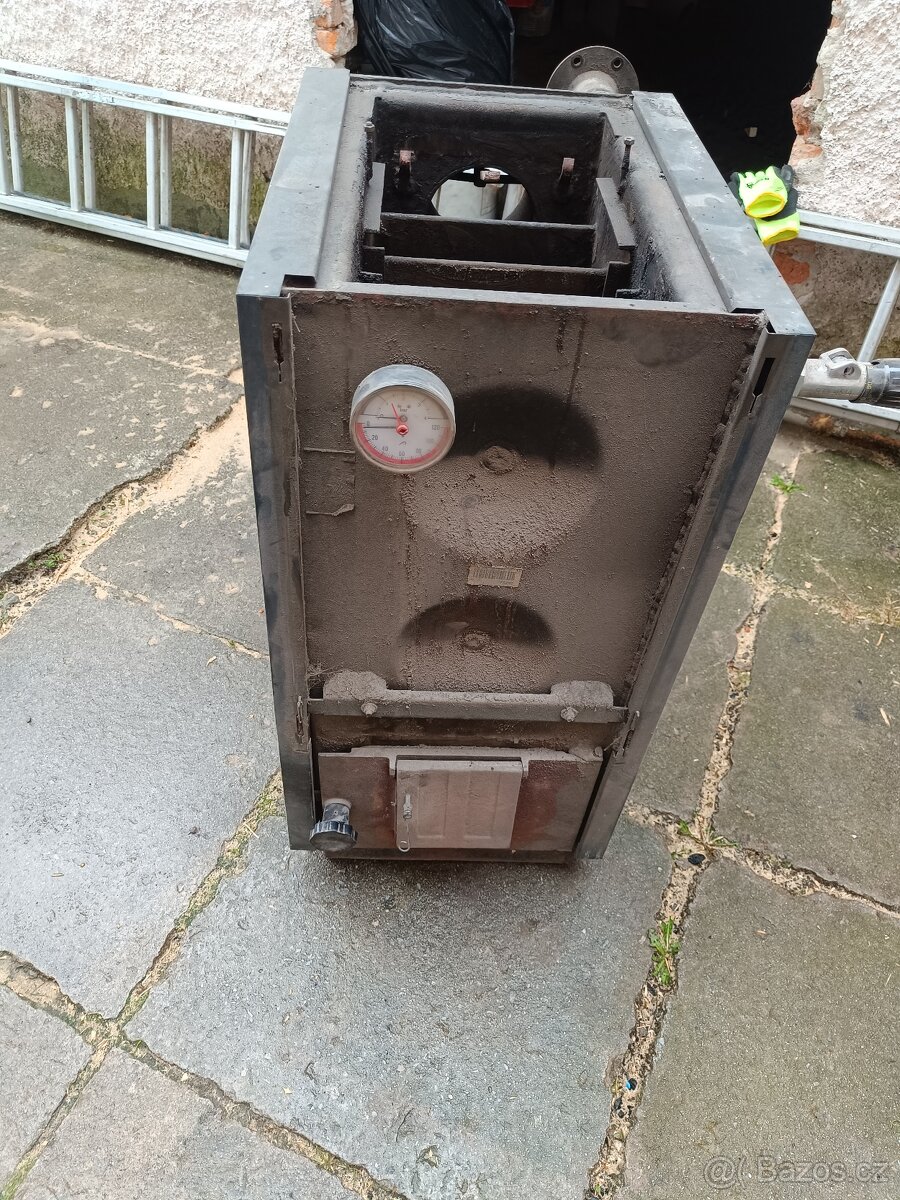 Kotel Dakon Dor F 16 - 8