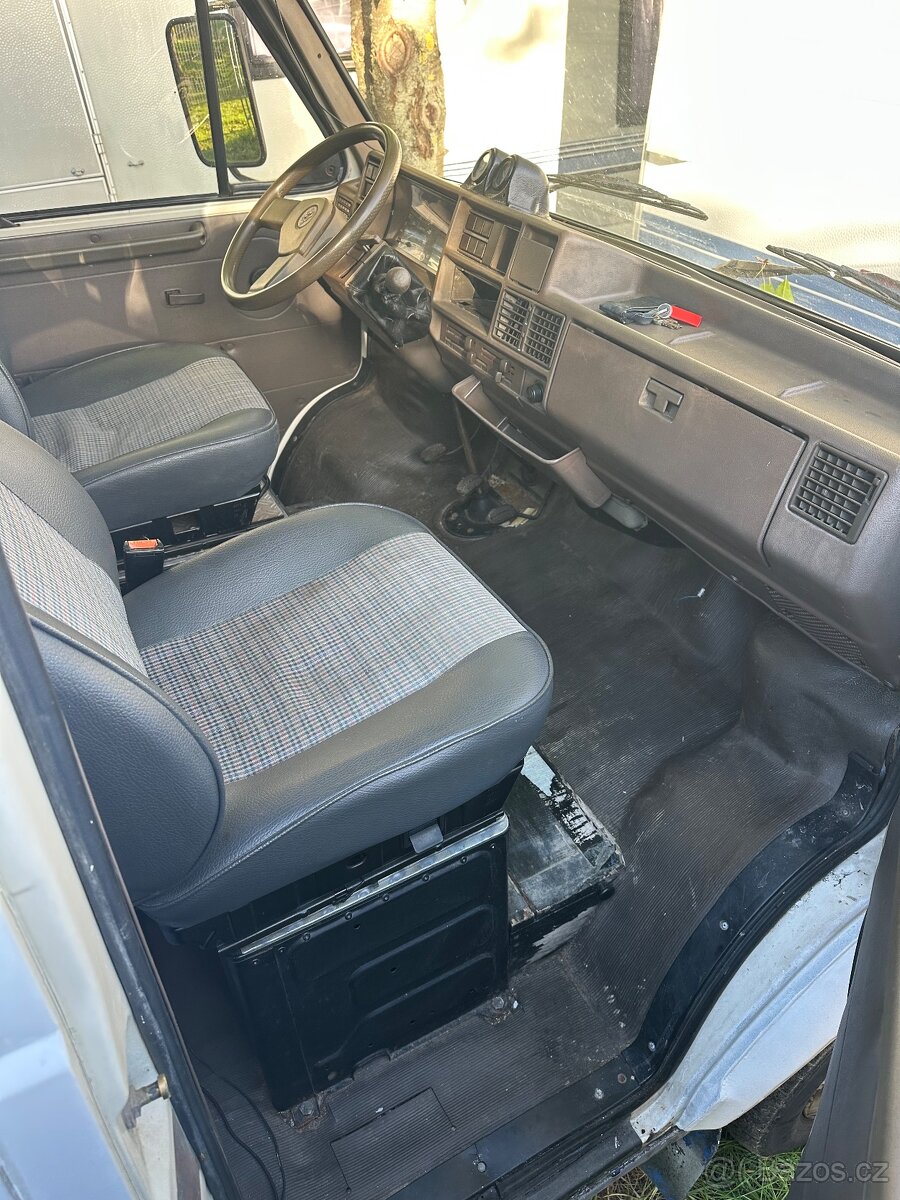 Obytná Vestavba Peugeot Boxer - 8