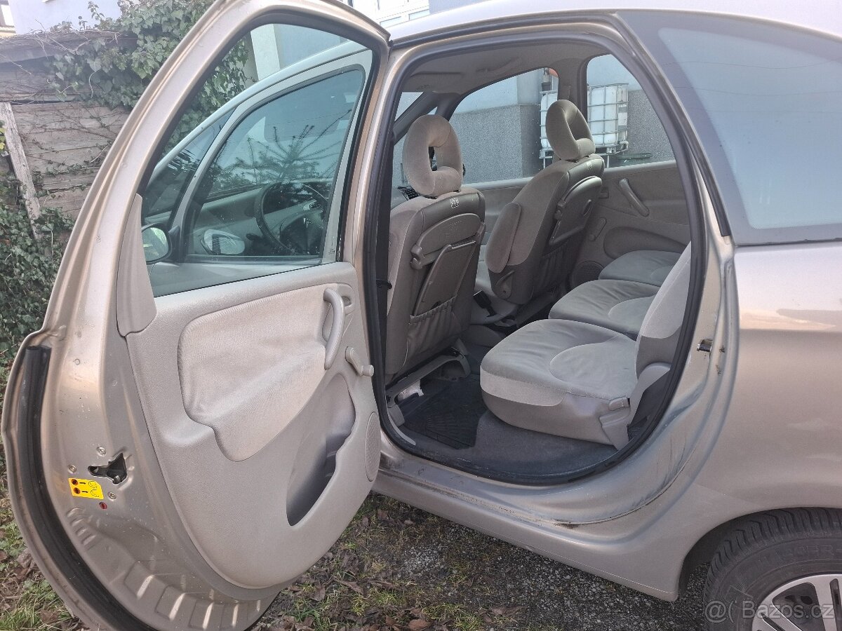 Citroën Xsara Picasso 1,6 - 8