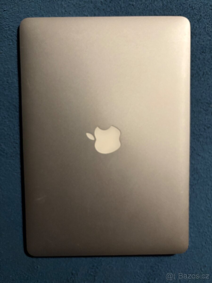 MacBook Air 13 2017 - 8