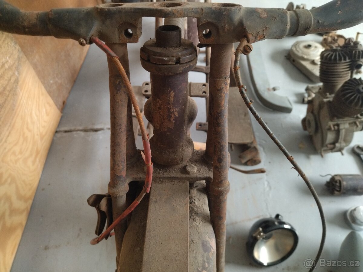 Indian Scout 600 ccm r.v. 1923 - 8