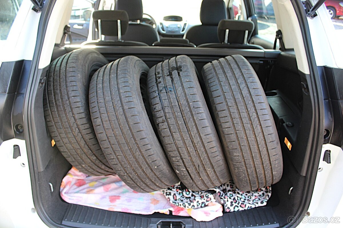 Ford Grand C-MAX - 8