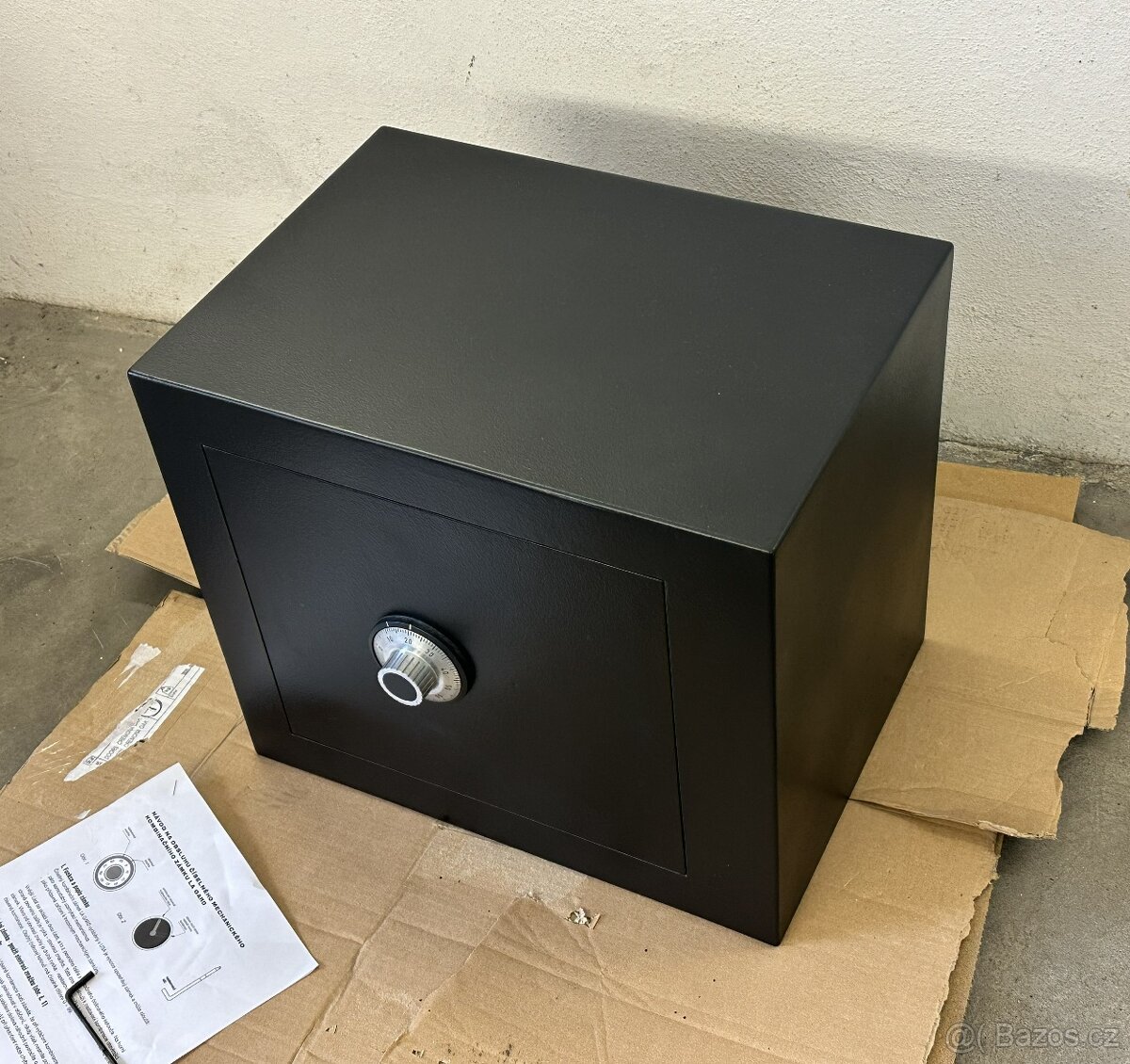 TREZOR, NÁBYTKOVÝ TREZOR - ZÁNOVNÍ - - 8