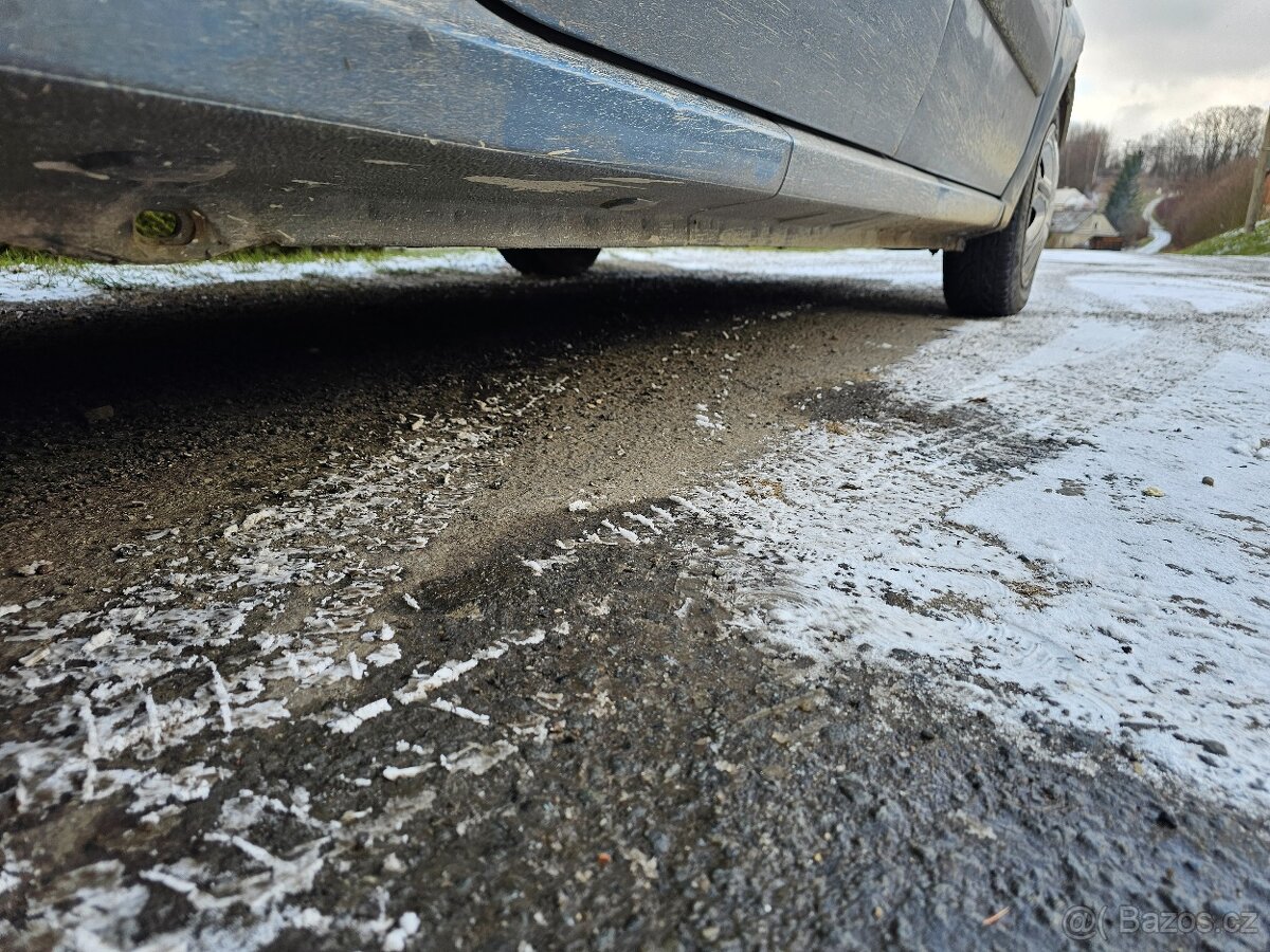 Dacia logan mcv 1.5dci ,rok 2009 - 8