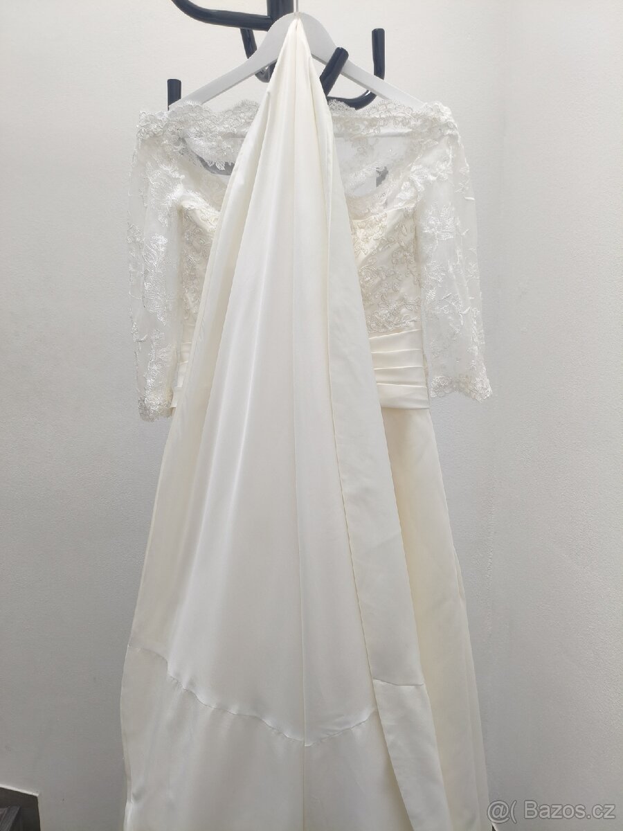 Svatební šaty s vlečkou vel. 36/38 - 8