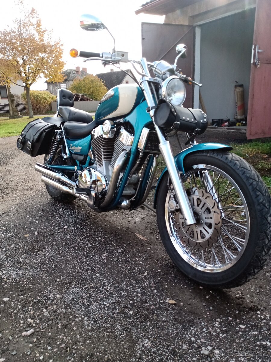 Suzuki Intruder 1400 VS - 8