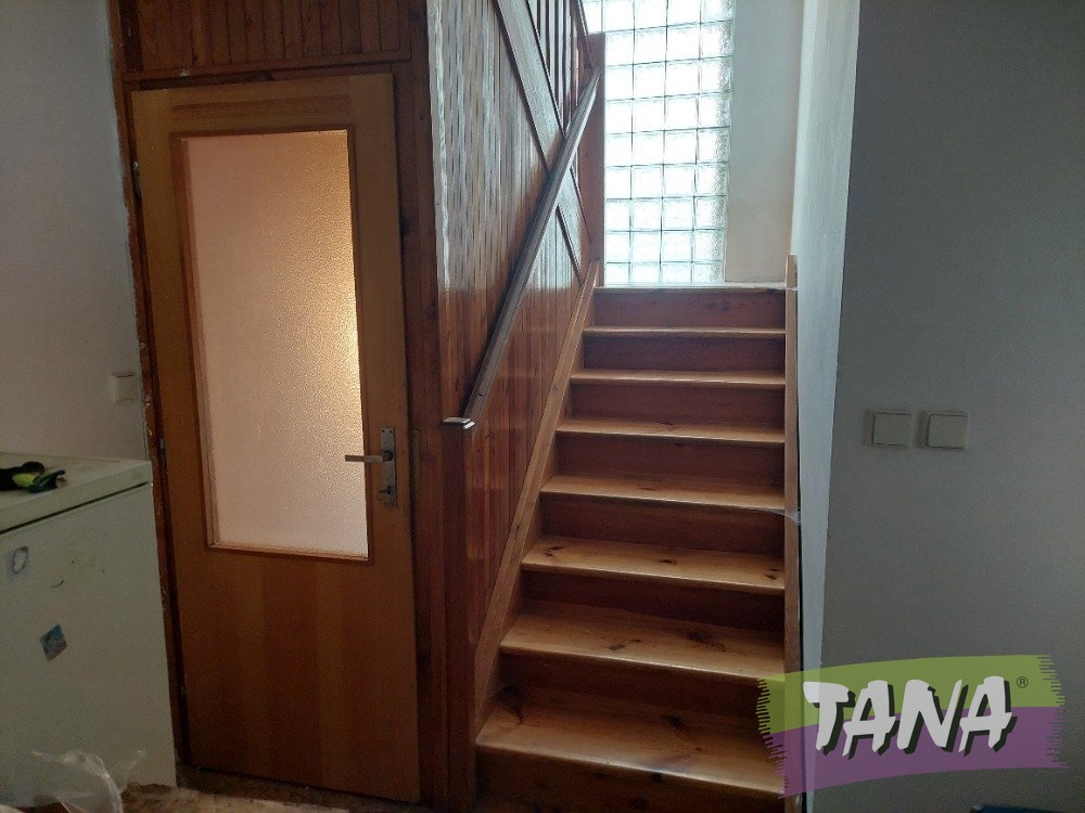 Krajový řadový rodinný dům v obci Herálec v blízkosti měst H - 8