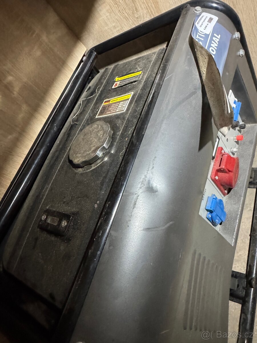 Motor Briggs Stratton - 8