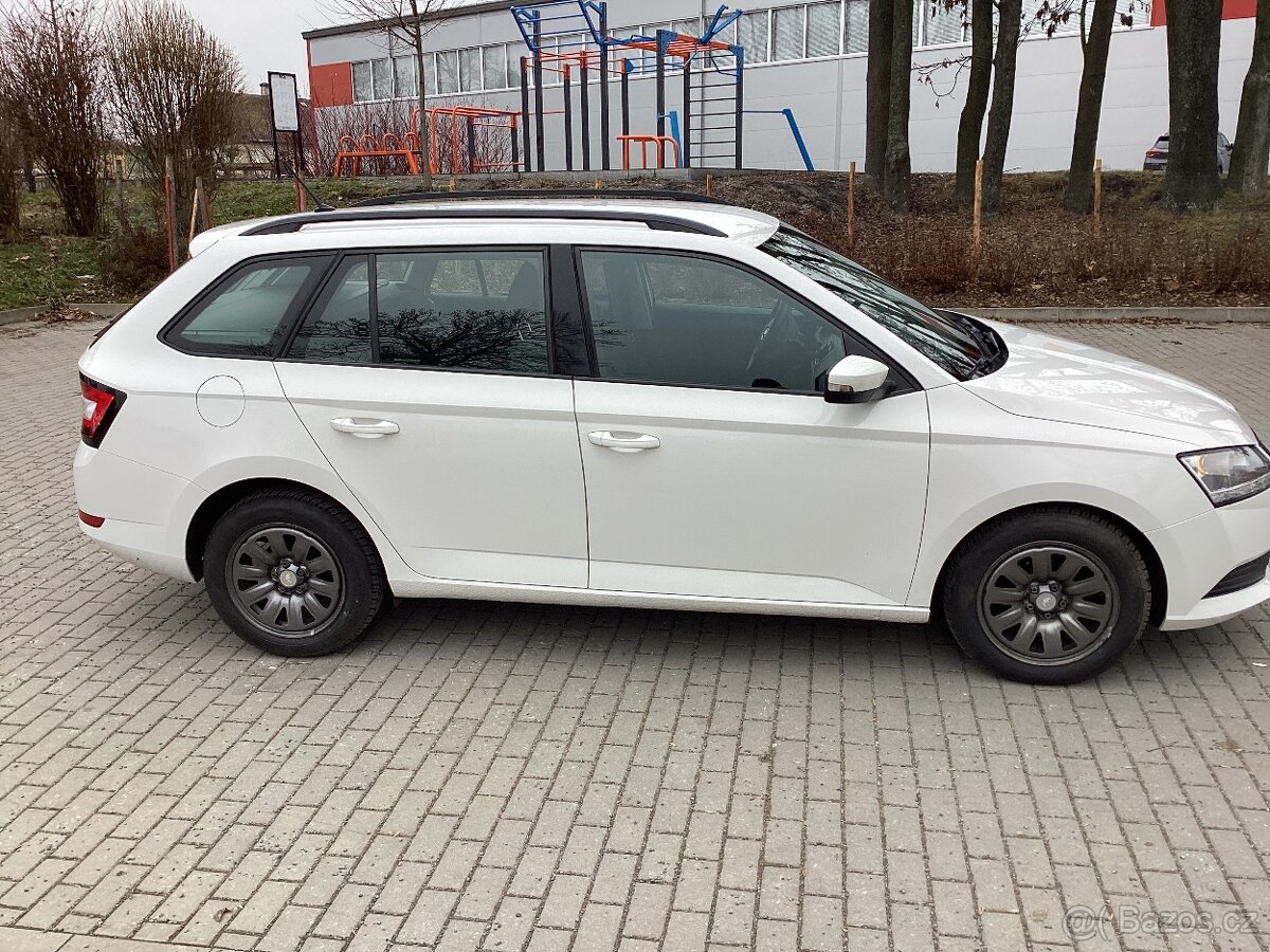 Škoda Fabia 3 model rok 2023 koupeno ČR servisováno DPH - 8