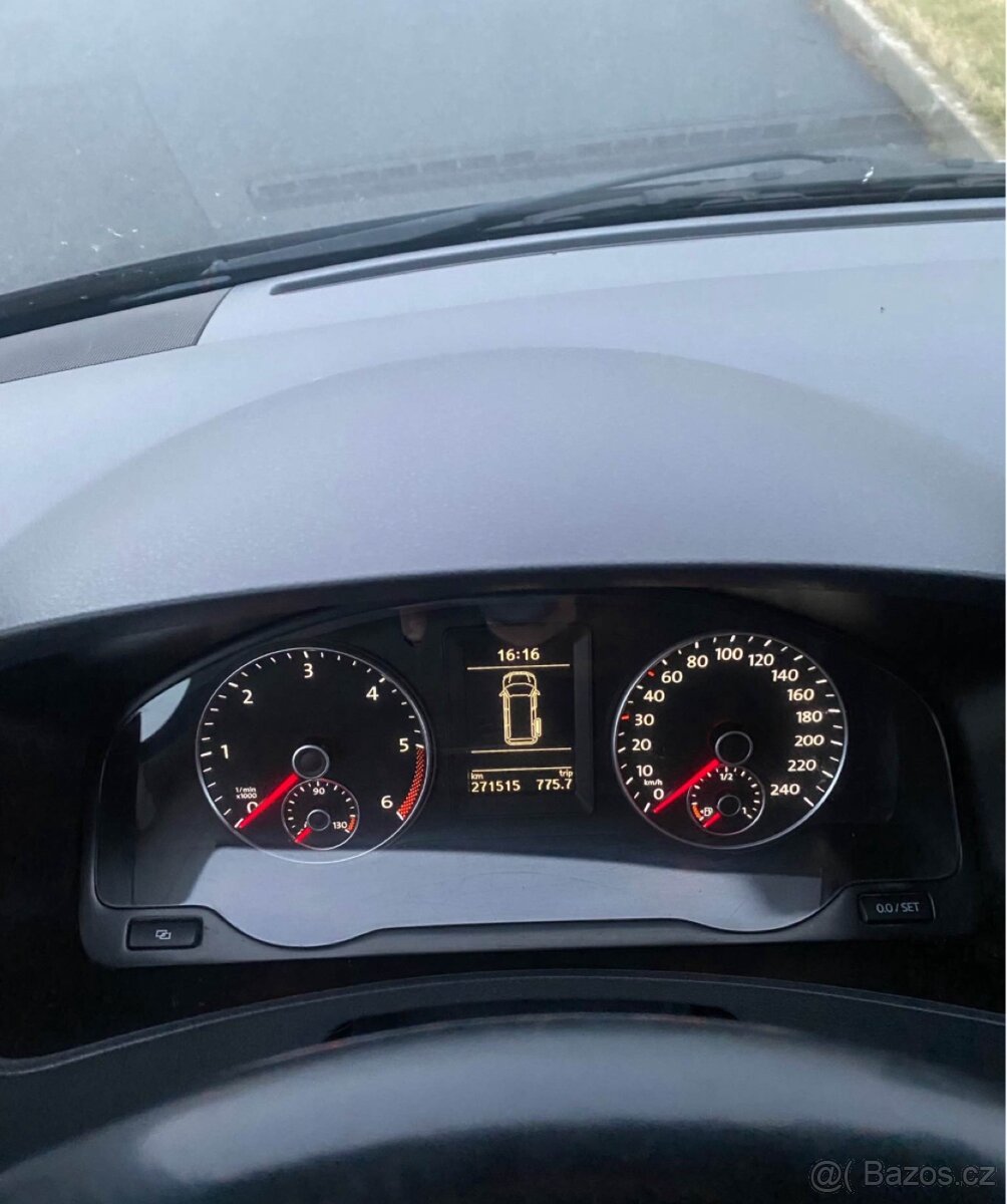 VW Multivan 2.0 TDI 103 kw - 8