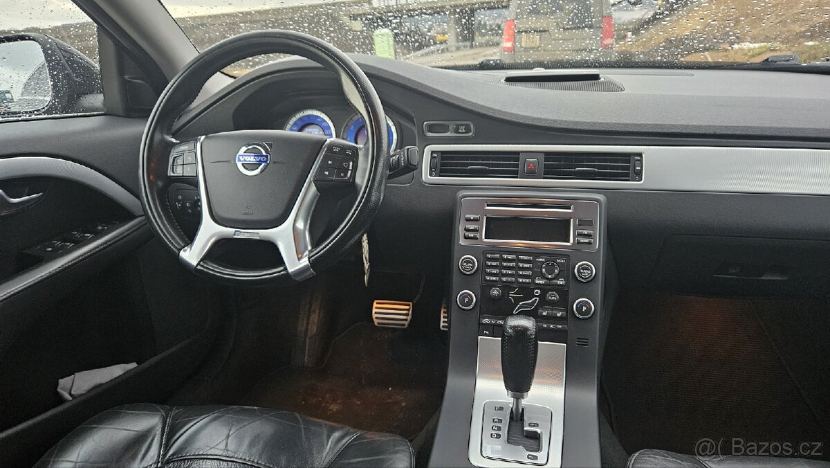Prodám Volvo S80 T6 awd 224kw - 8