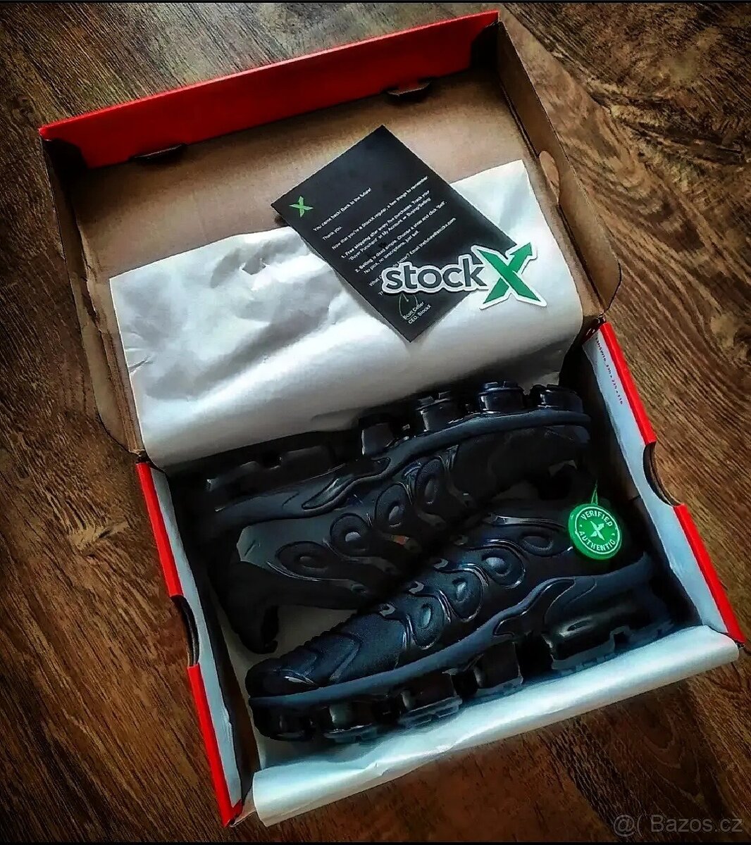 NIKE Air VaporMax PLUS 2019 "Triple black" - 8