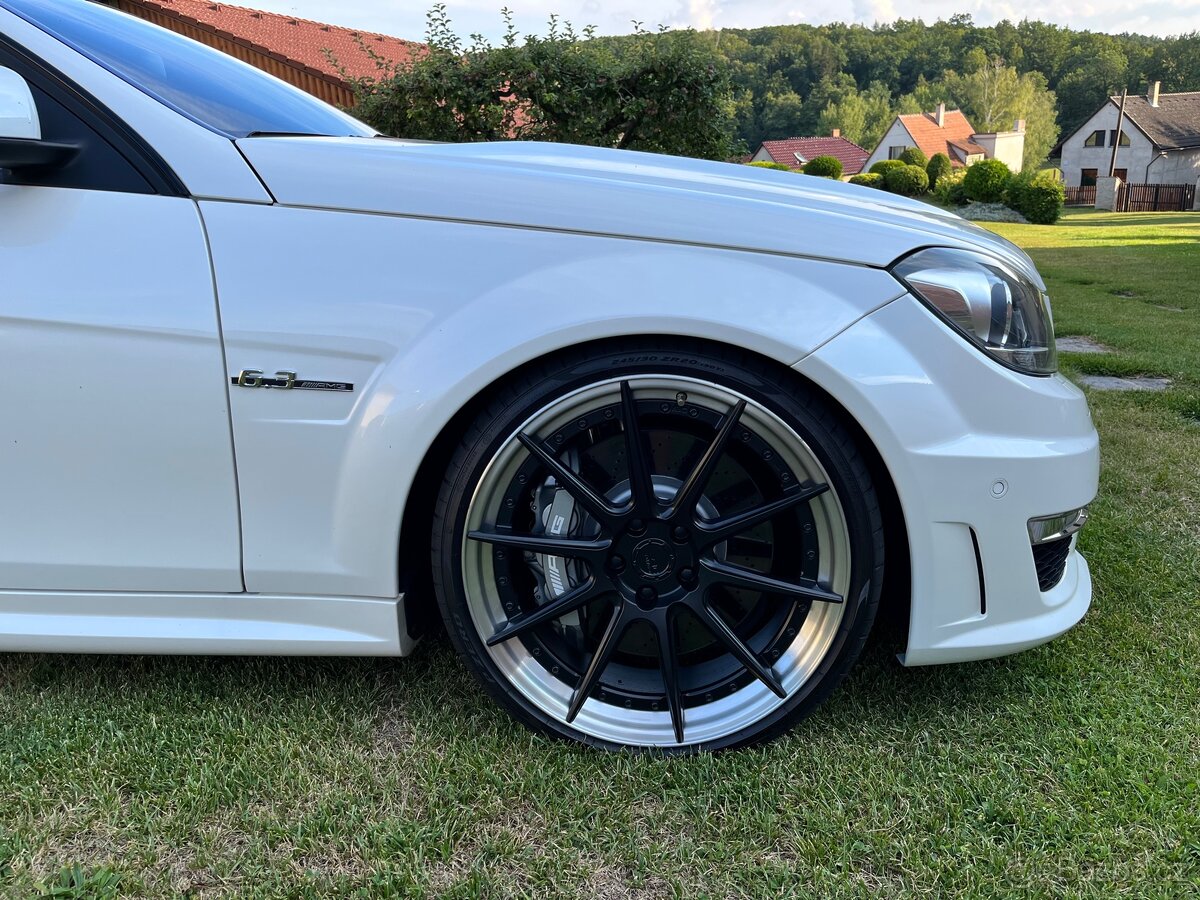 Mercedes C63 AMG, W204 - 8