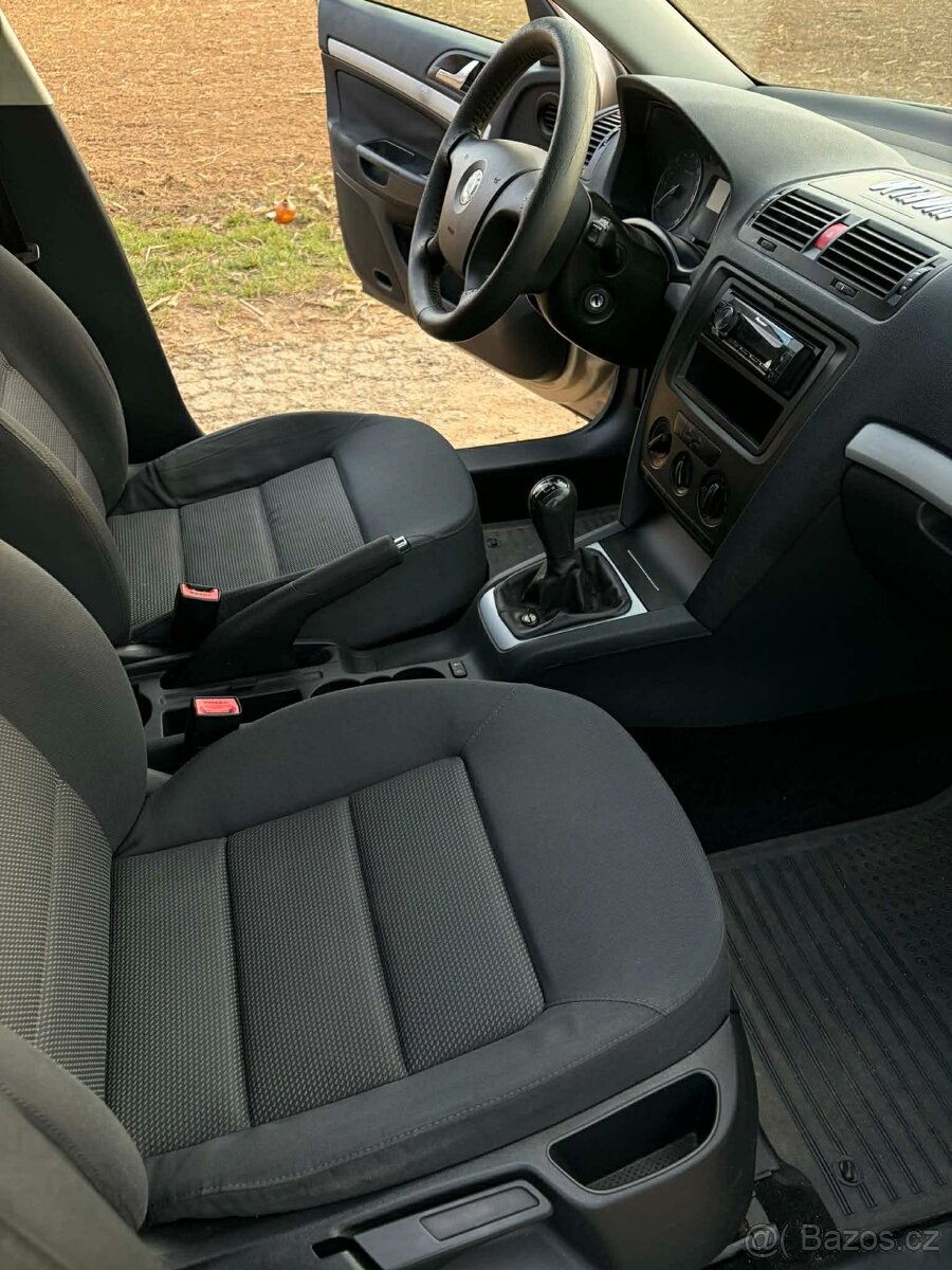 Škoda Octavia 2 1.9Tdi - 8