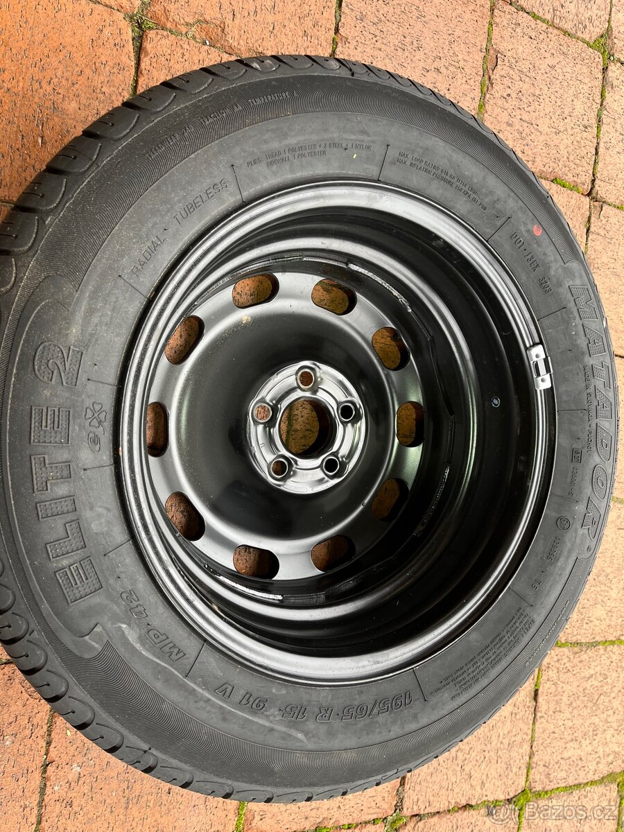rezervní kolo Oktavie 1-nové 195/65 R15 - 8