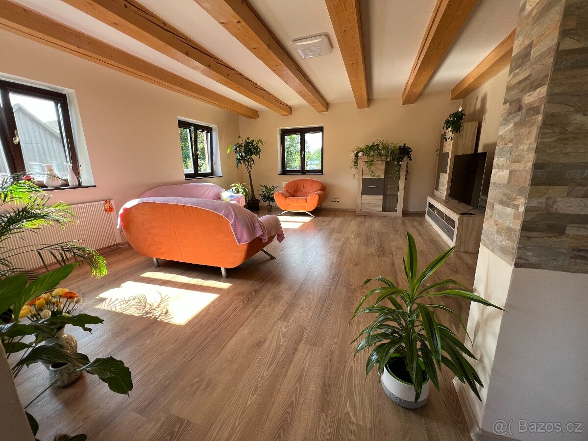 Pronajmeme rod. dům, Horní Libchavy 3km od Ústí nad Orlicí - 8