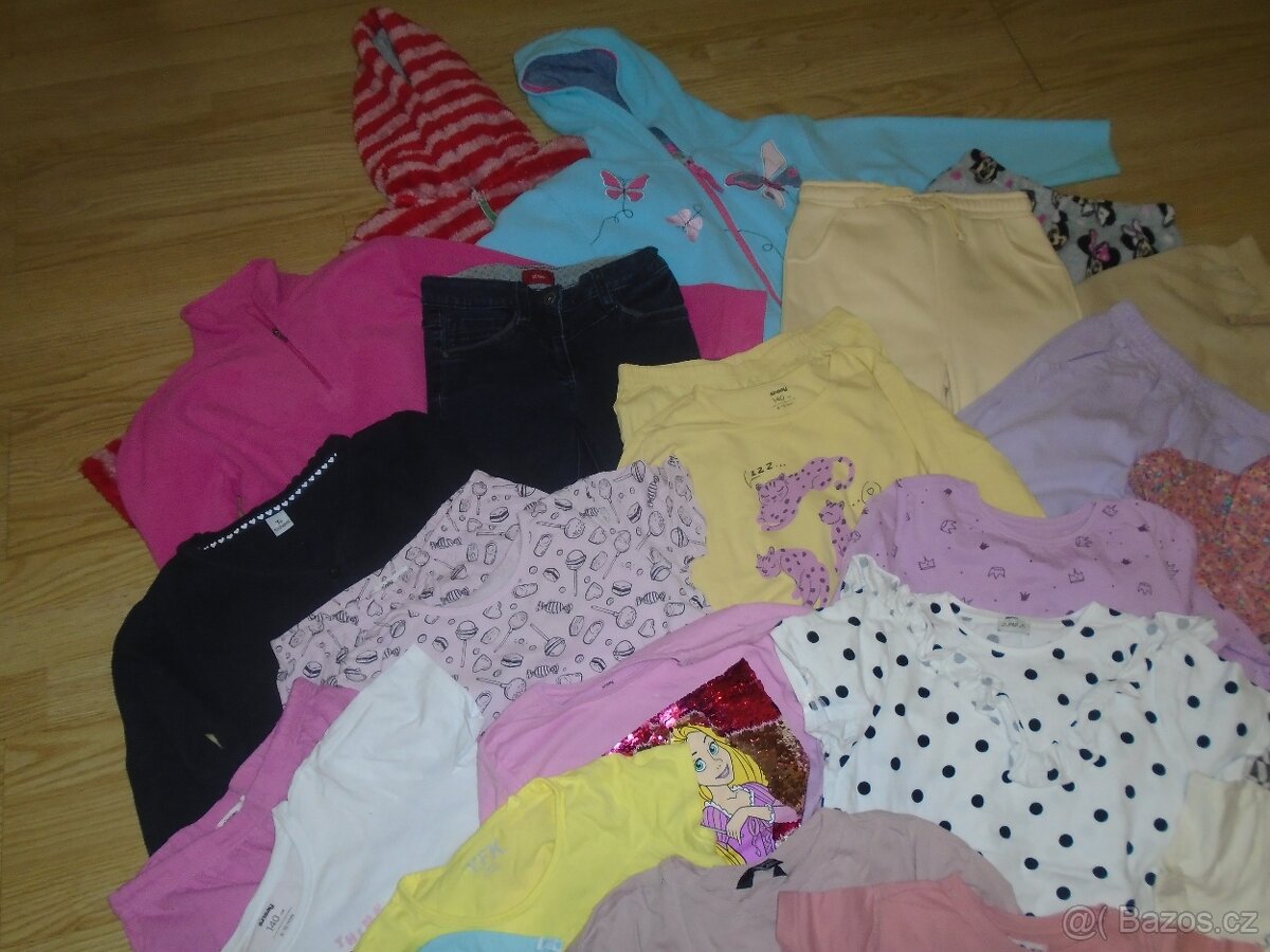 balík oblečení vel. 140 na slečnu - 8