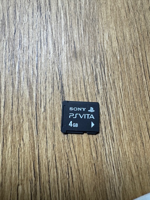 SONY PS VITA - 8