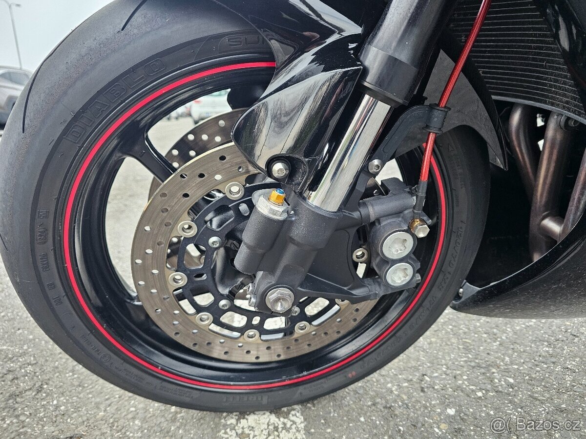 Yamaha R6 2006 - 8