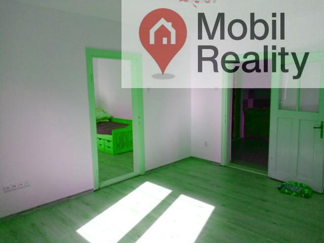 Rodinný dům po částečné rekonstrukci v obci Lazny u Kašpersk - 8