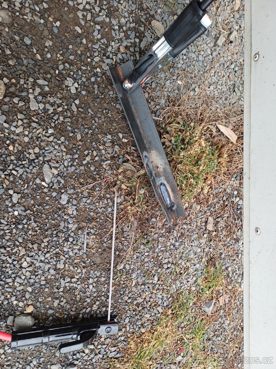 Inventorová svářečka Cemont Colt 1300 - 8