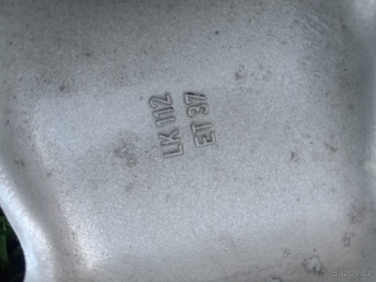 Alu disky ET37 7Jx15H2 - 8