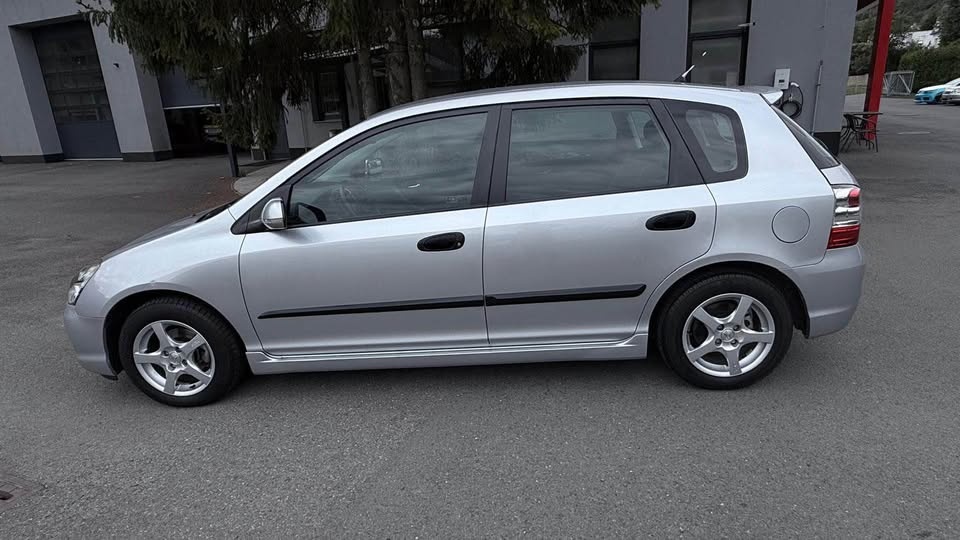 Honda Civic 1.6 VTEC - 8