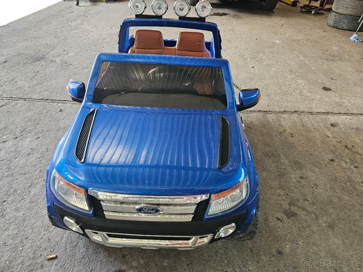 Elektické auto - minimálně používané - 8