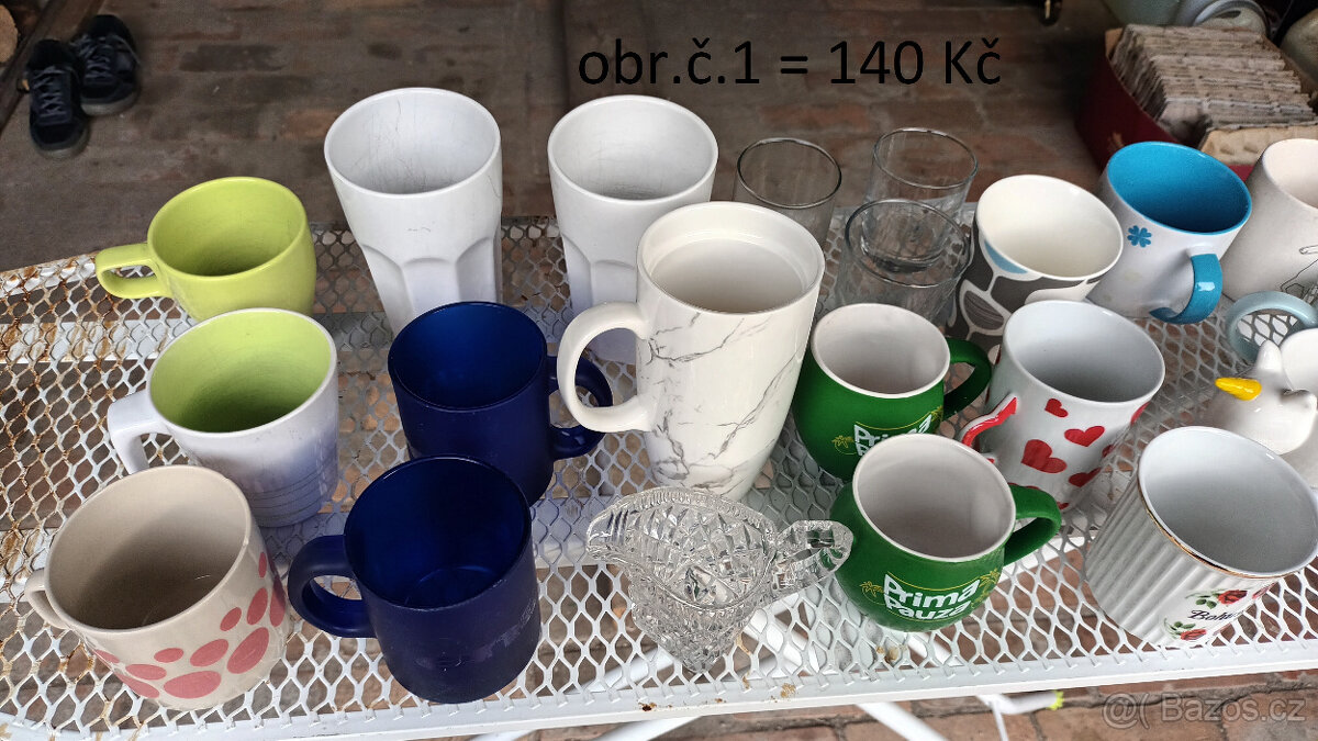 štamprlata , plechovky od alkoholu , hrnky - 8