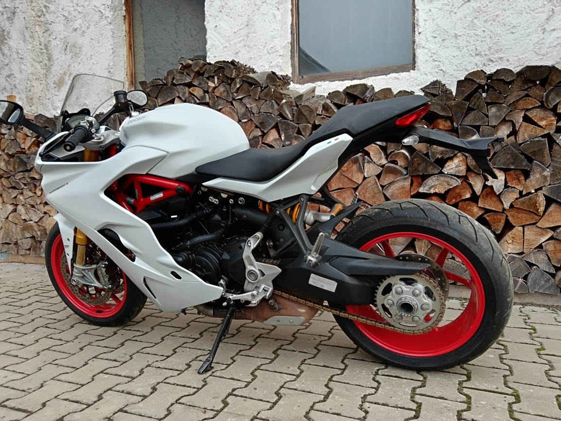 DUCATI SUPERSPORT S - 8