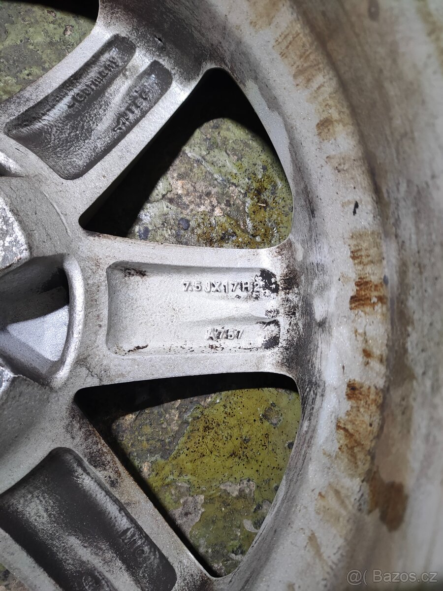 ALU KOLA NA PEUGEOT 407 - 7,5J x 17H2 ET - 8