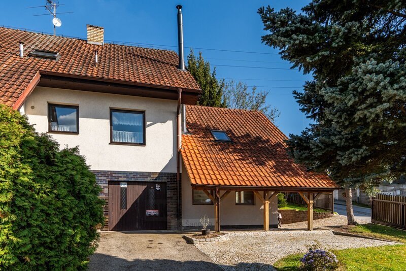 Prodej atraktivního, prostorného RD, v žádané lokalitě Horní - 8