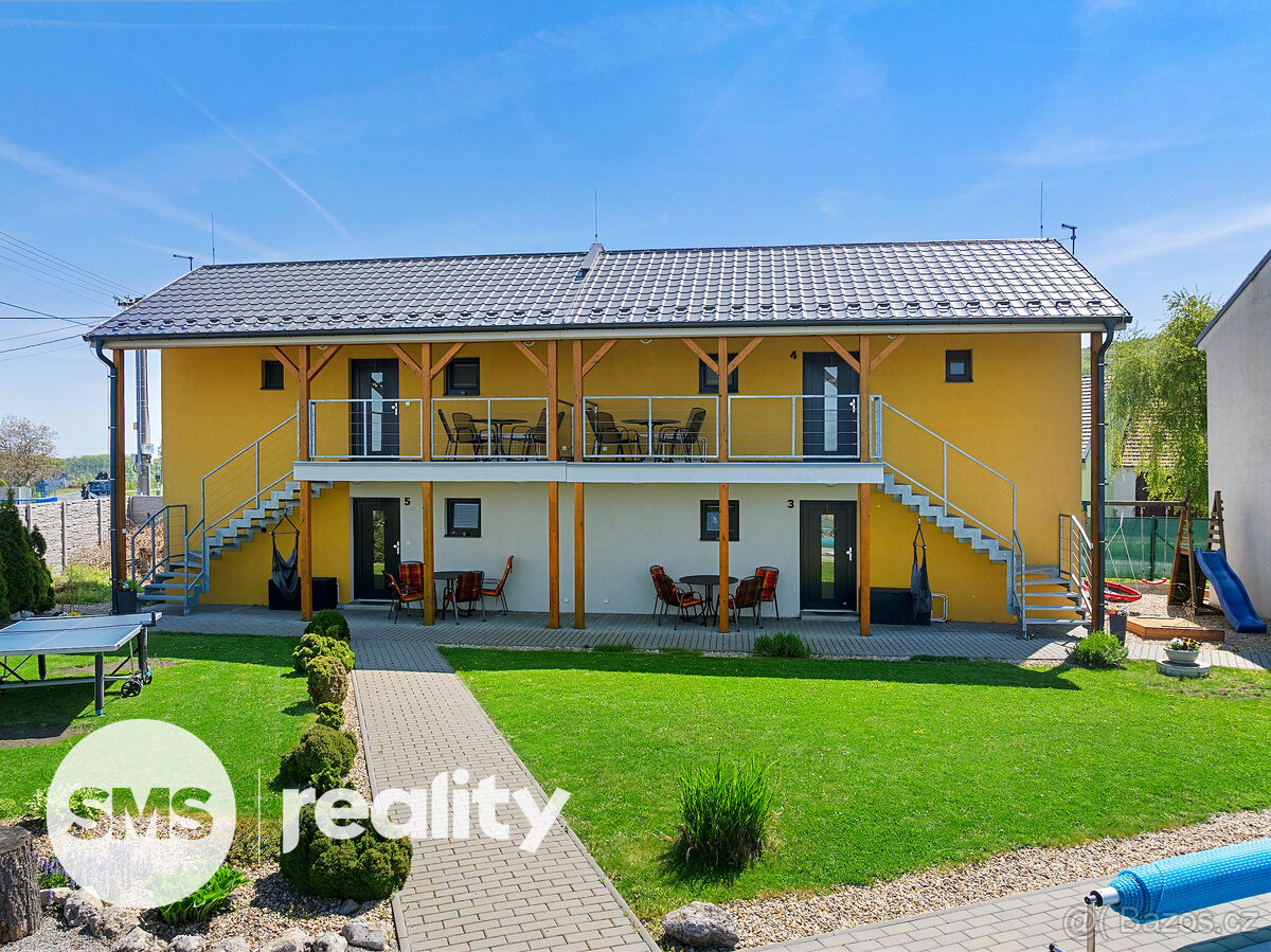 Prodej investičního apartmánového areálu – Milovice u Mikulo - 8