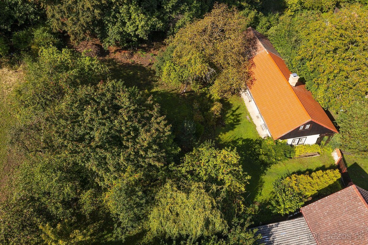 Prodej domu Dobřenice - 8