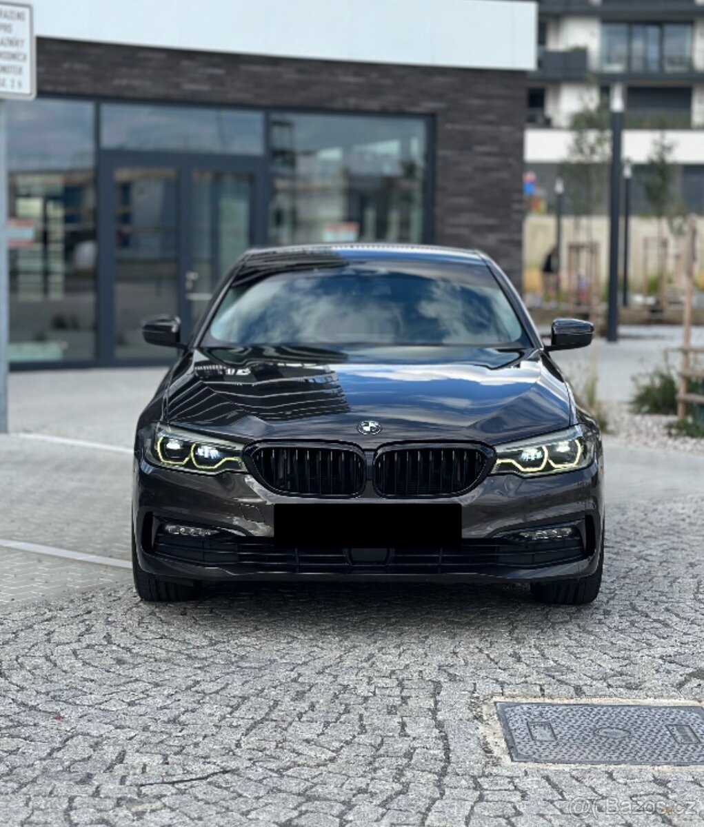 BMW G30 530D LUXURY - 8