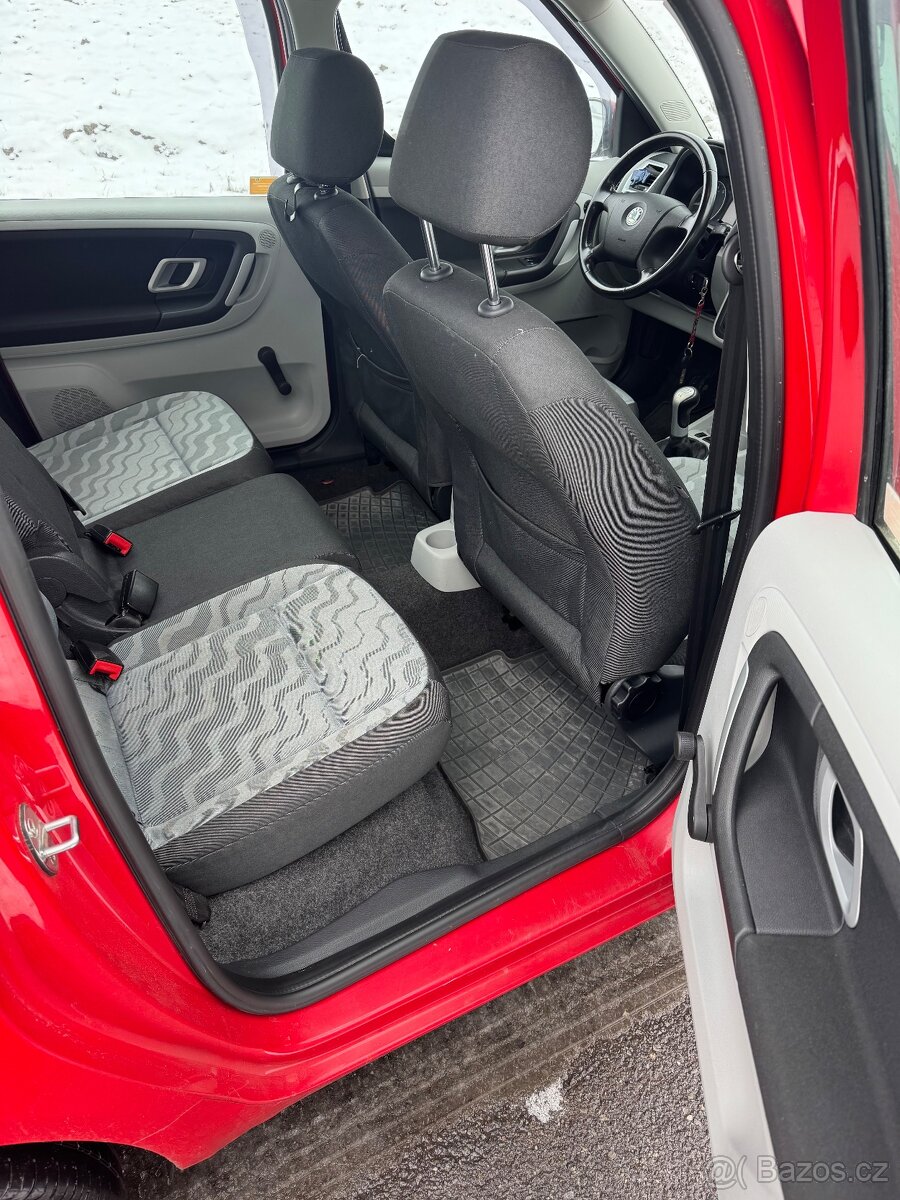 Škoda Roomster 1.2 HTP - 8