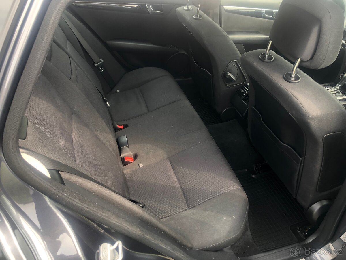 Mercedes Benz C 200 CDI - 8