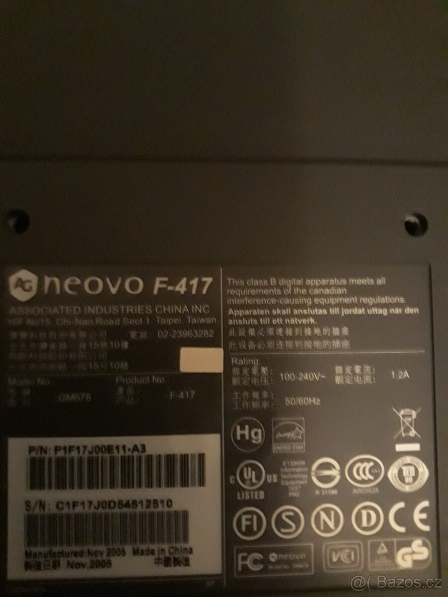BAREVNÝ LCD MONITOR 17 PALCŮ ZN. LENOVO - 8