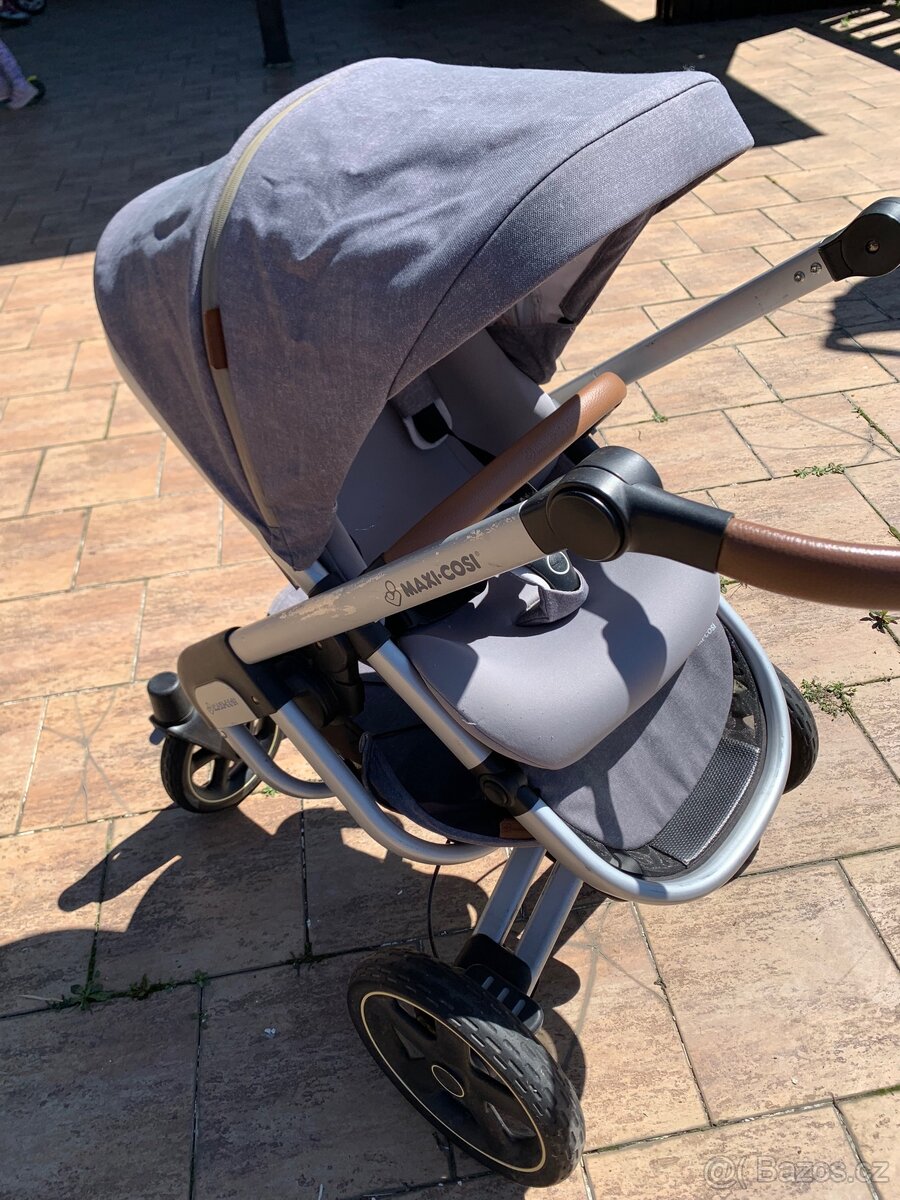 Kočárek Maxi-Cosi Nova 4 Nomad grey - 8