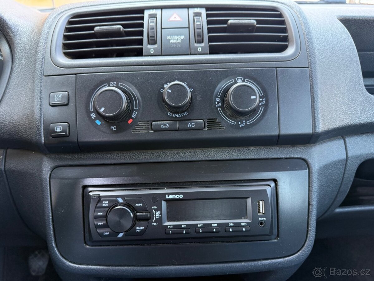 Škoda Fabia II 1.4 16V Kombi - Tažné - 8